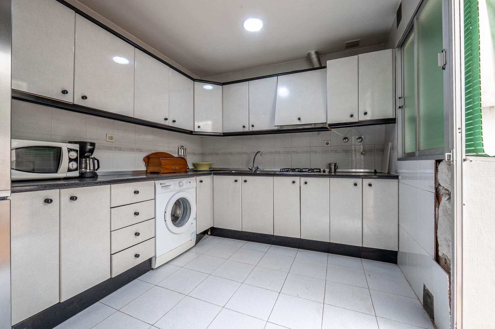 Adosado de 4 habitaciones en Carchuna en venta con piscina garaje - 219.000 € (Ref: 9586476)