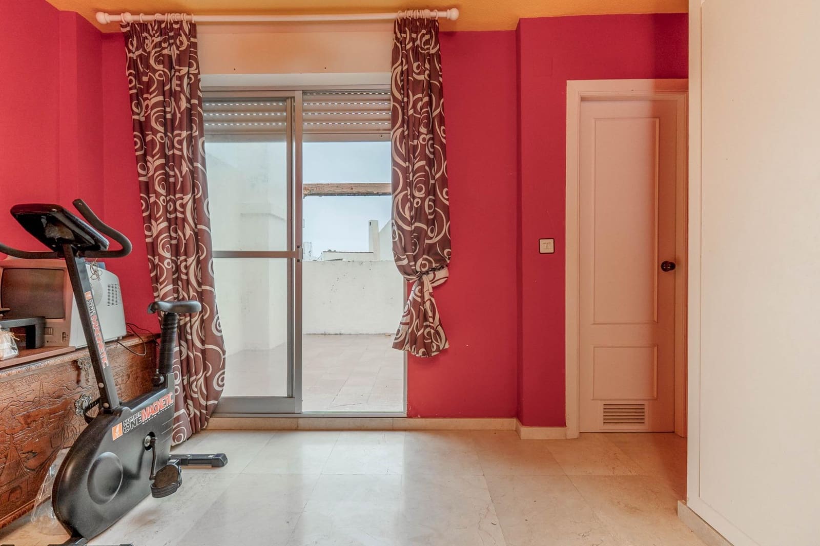 Adosado de 4 habitaciones en Carchuna en venta con piscina garaje - 219.000 € (Ref: 9586476)