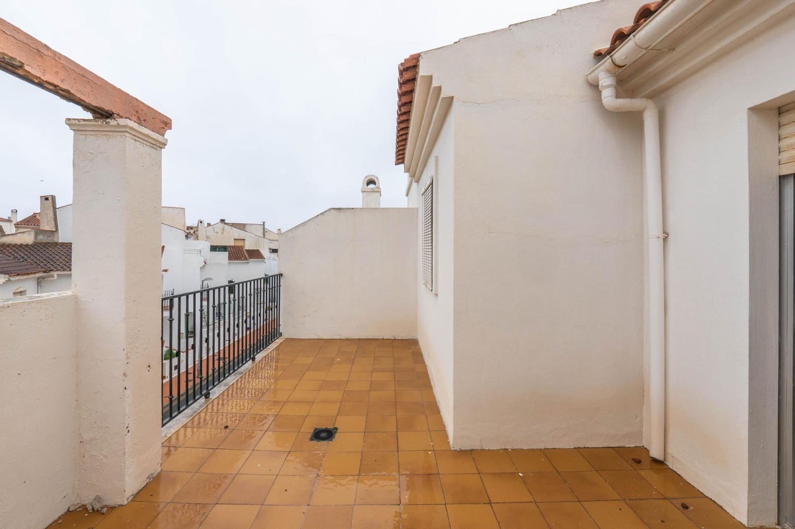 Adosado de 4 habitaciones en Carchuna en venta con piscina garaje - 219.000 € (Ref: 9586476)