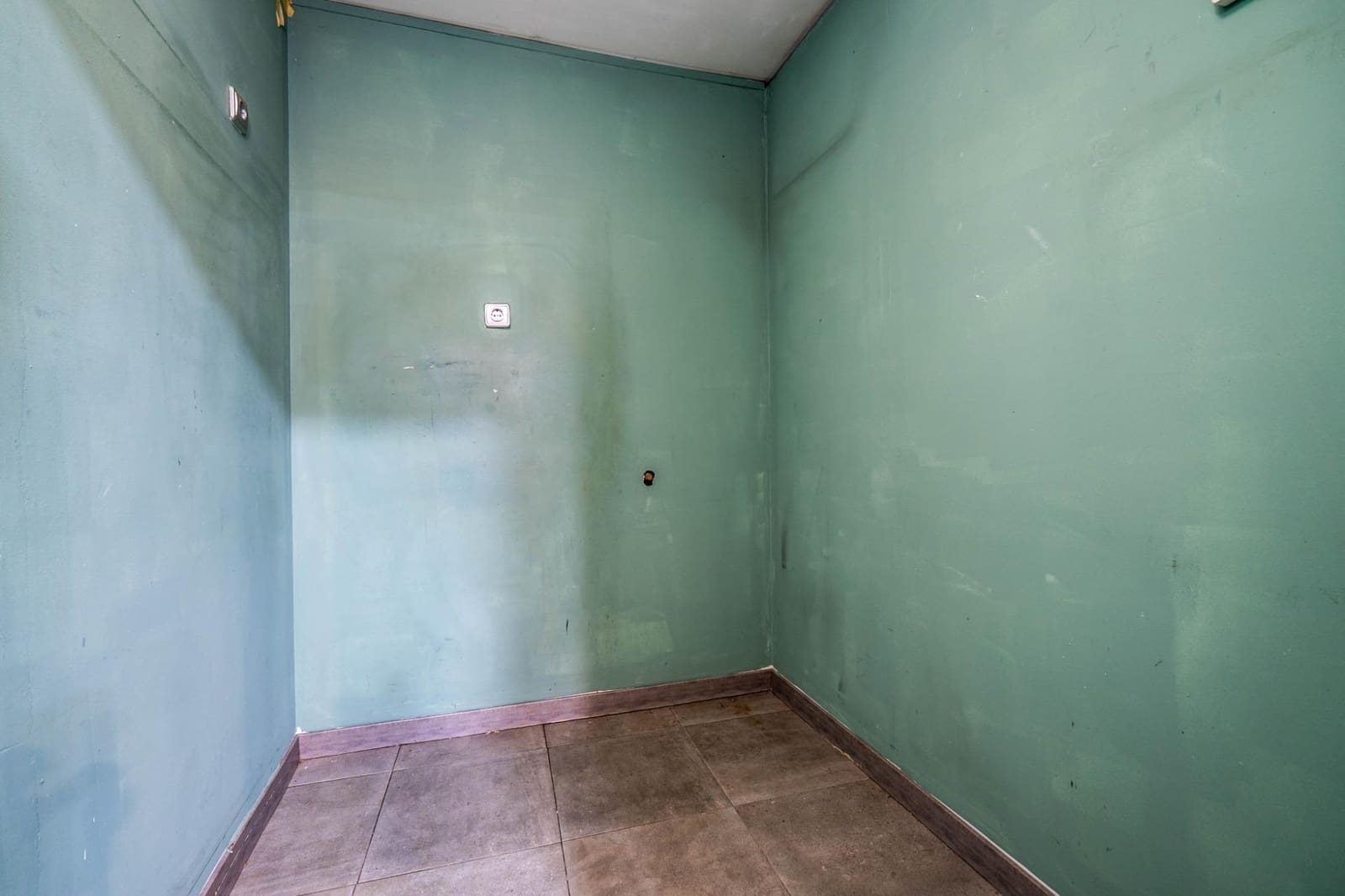 Kommersiell till salu i Armilla - 105 000 € (Ref: 9596096)