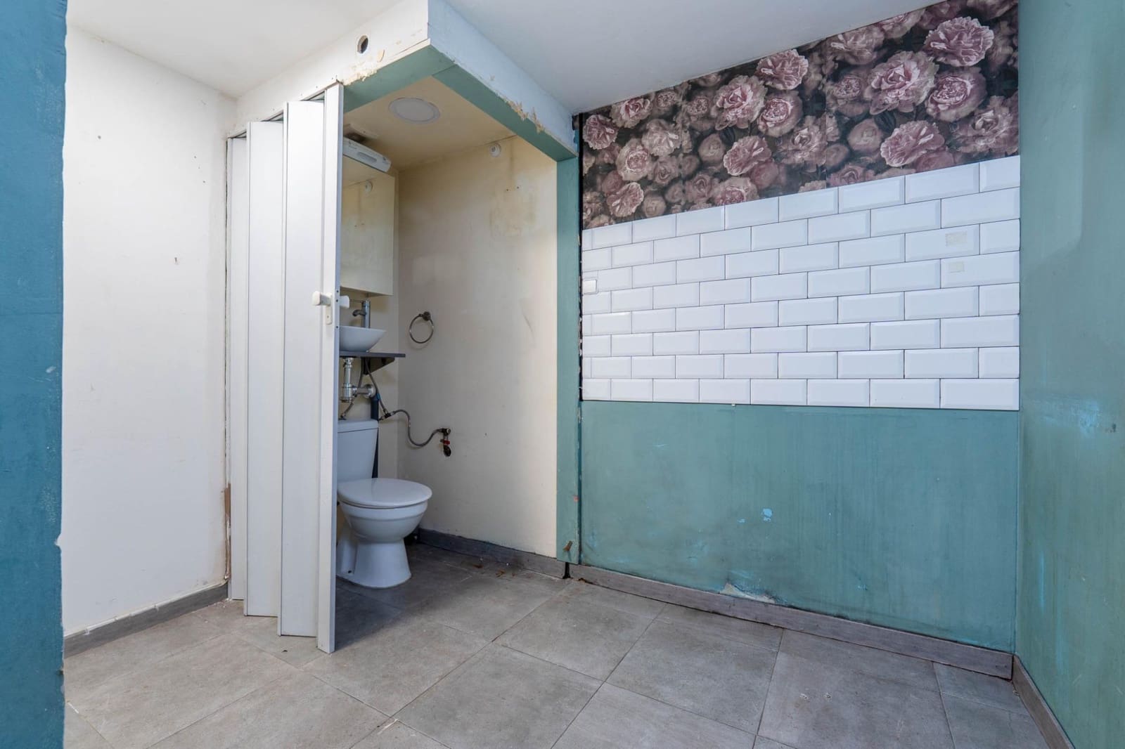 Kommersiell till salu i Armilla - 105 000 € (Ref: 9596096)