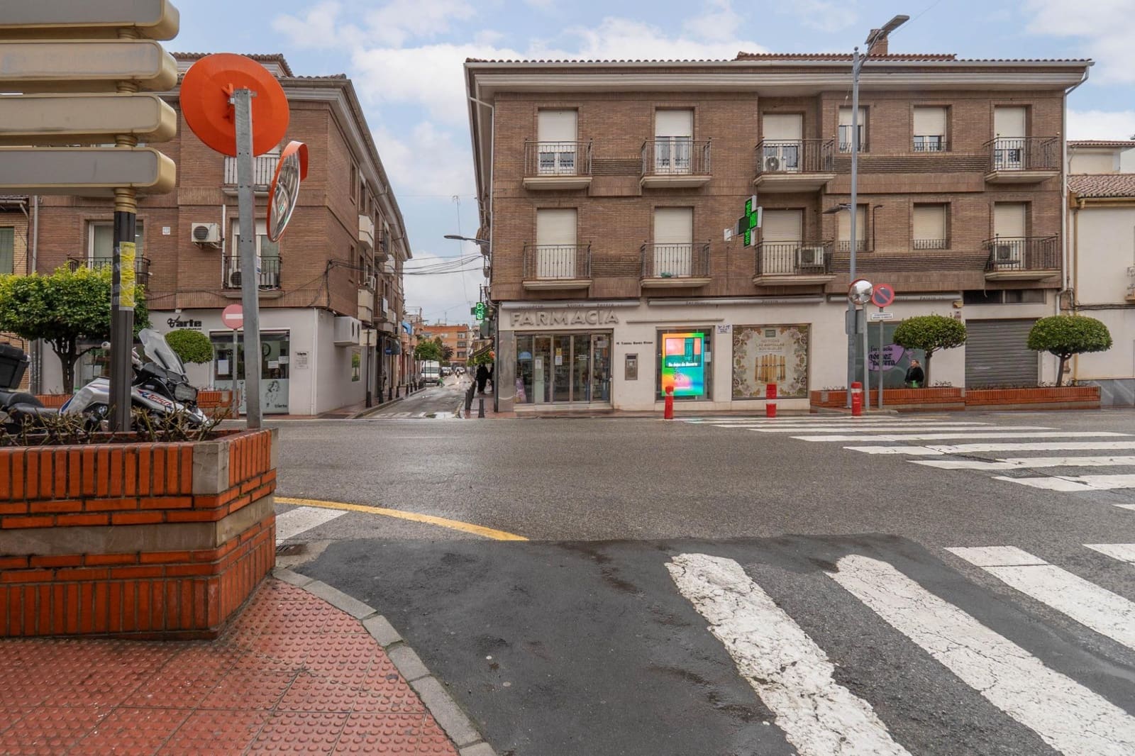 Kommersiell till salu i Armilla - 105 000 € (Ref: 9596096)