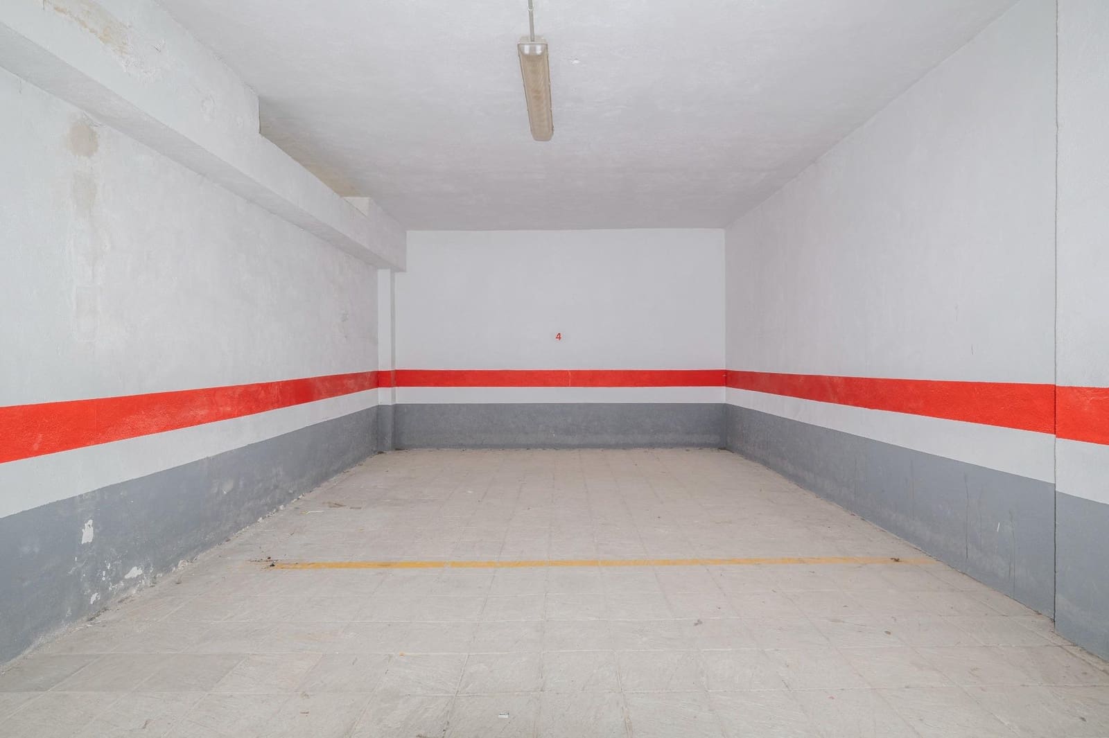 4 makuuhuone Asunto myytävänä paikassa Granada kaupunki mukana 
autotalli - 368 000 € (Ref: 9596097)