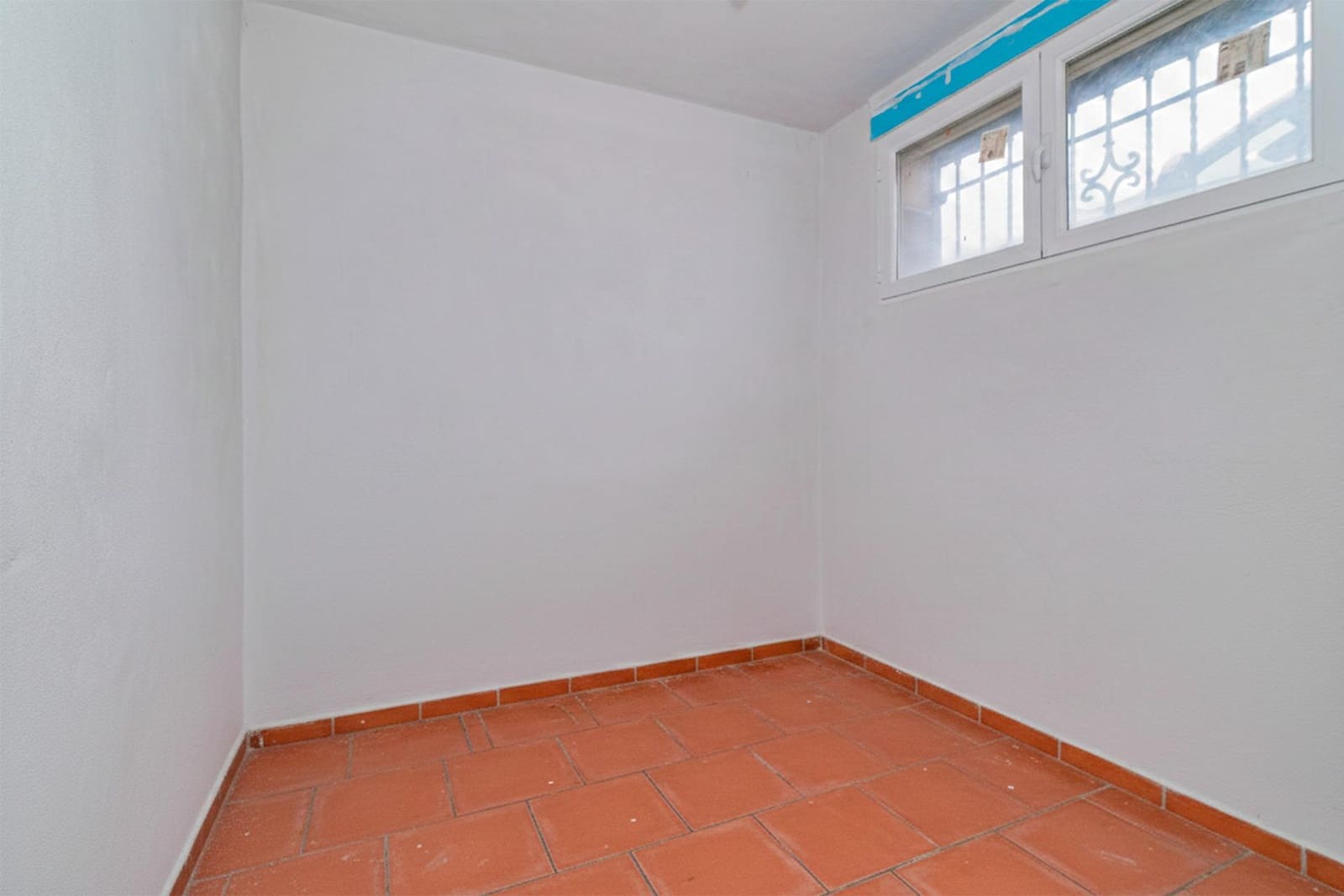 2 bedroom Apartment for sale in Padul - € 125,000 (Ref: 9599505)