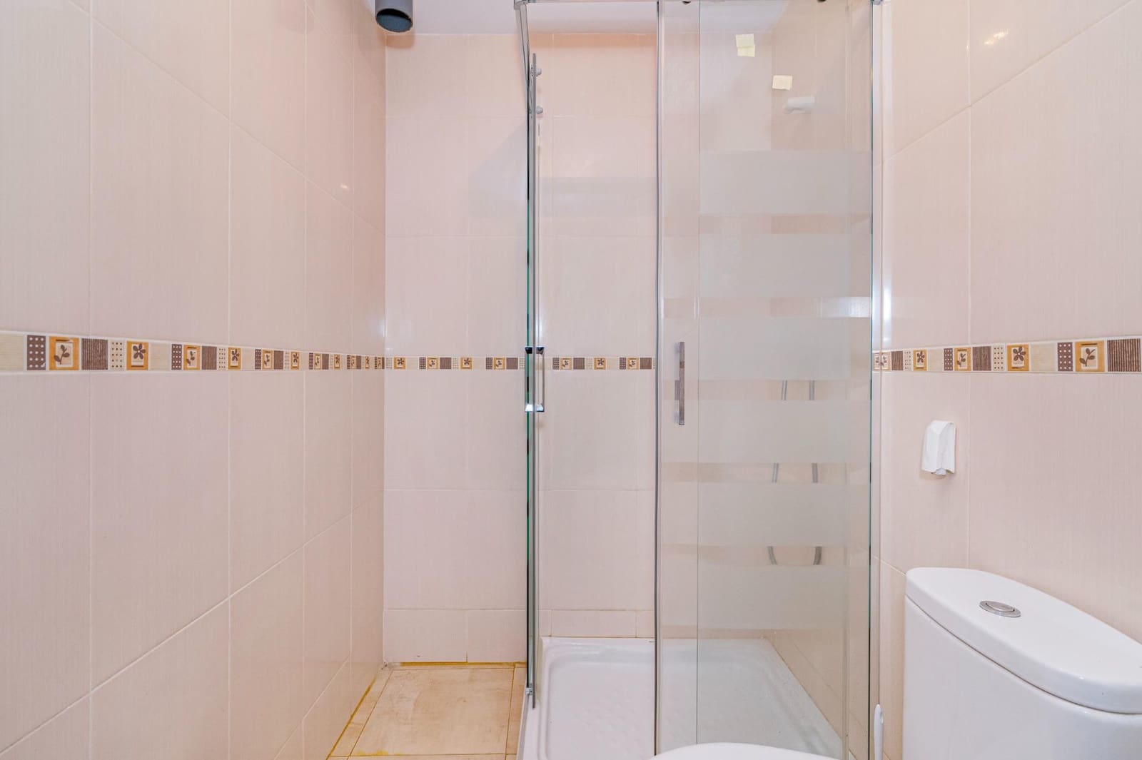 2 bedroom Apartment for sale in Padul - € 125,000 (Ref: 9599505)