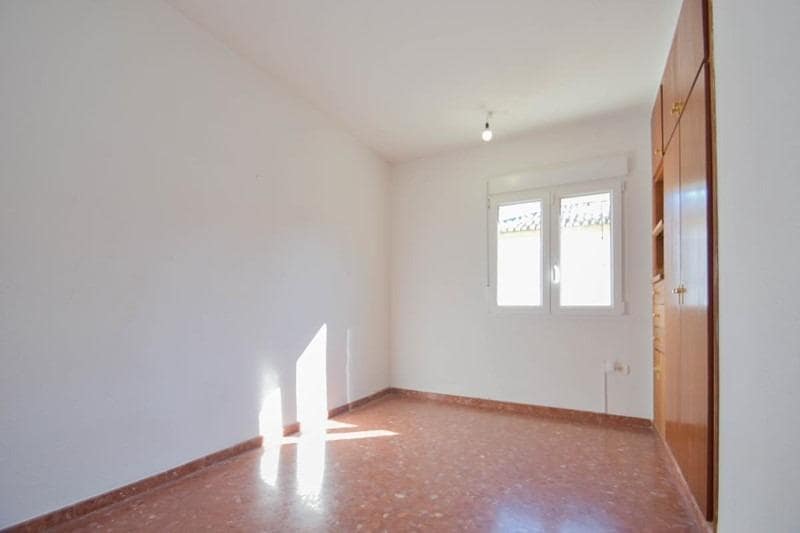 6 soveværelse Villa til salg i Monachil med swimmingpool garage - € 340.000 (Ref: 9599506)