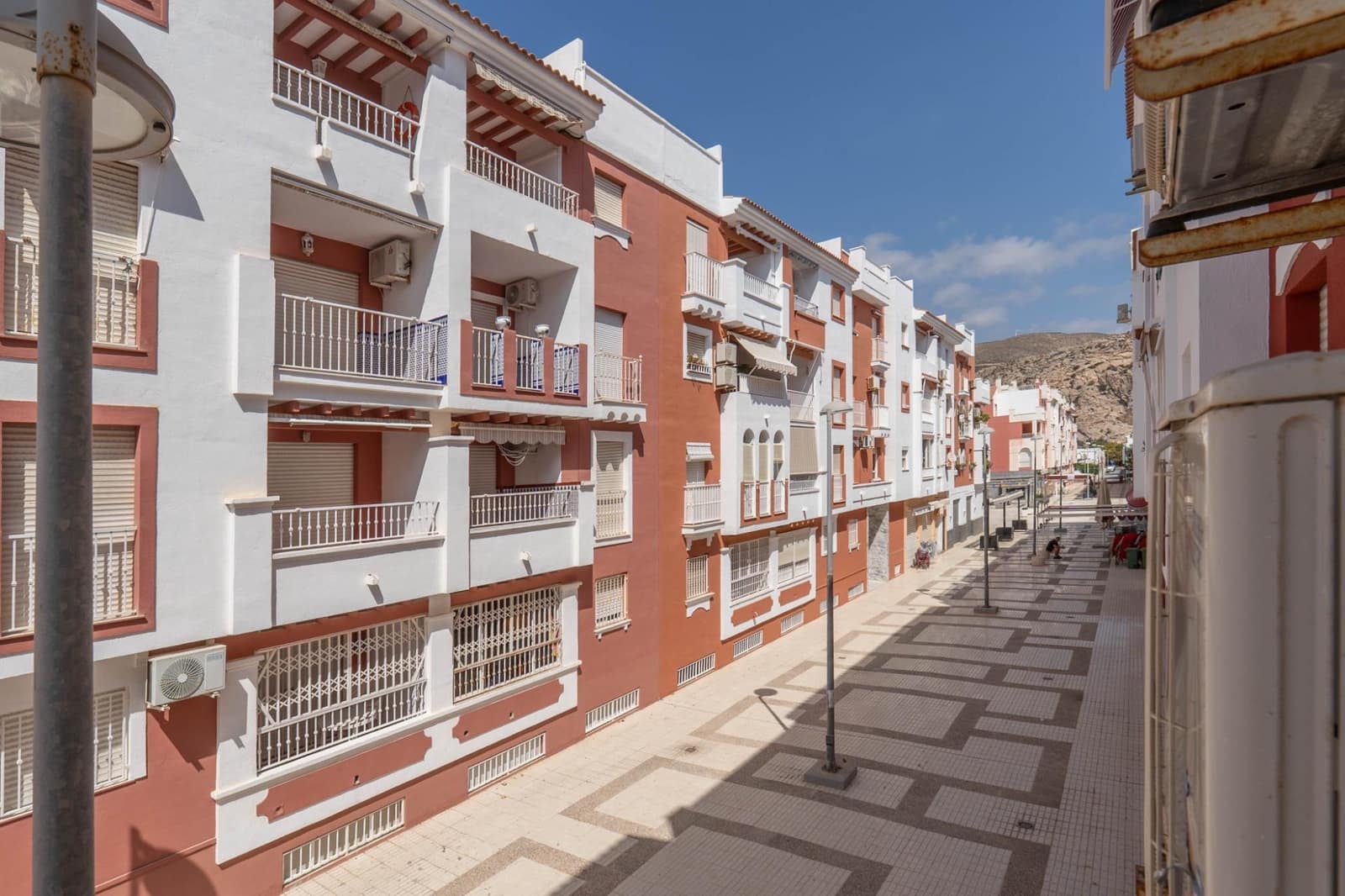 2 sovrum Lägenhet till salu i Calahonda med garage - 175 000 € (Ref: 9604953)