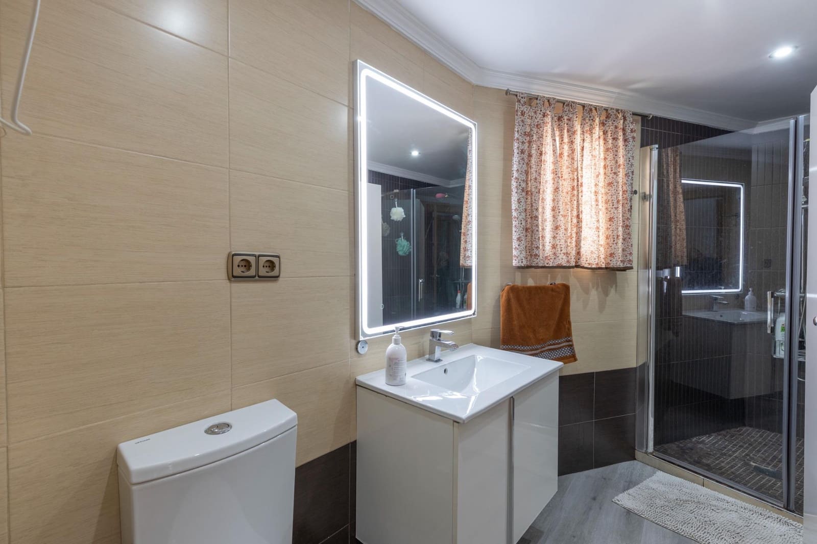 3 slaapkamer Flat te koop in Armilla - € 207.000 (Ref: 9611511)