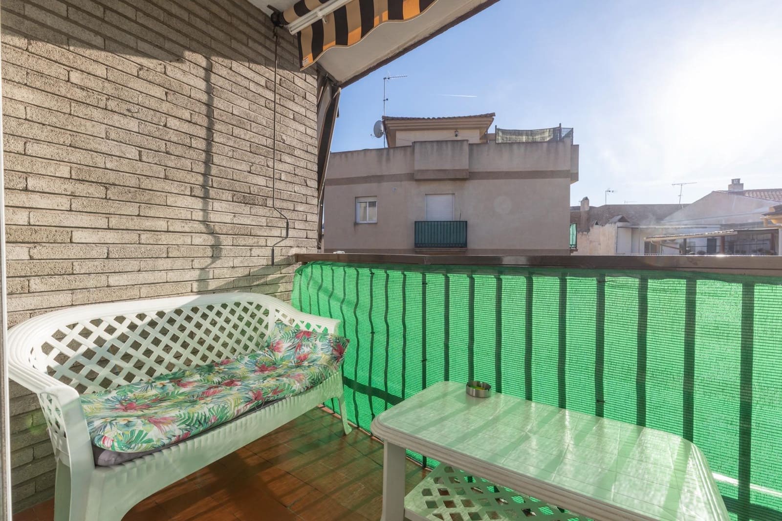 3 slaapkamer Flat te koop in Armilla - € 207.000 (Ref: 9611511)