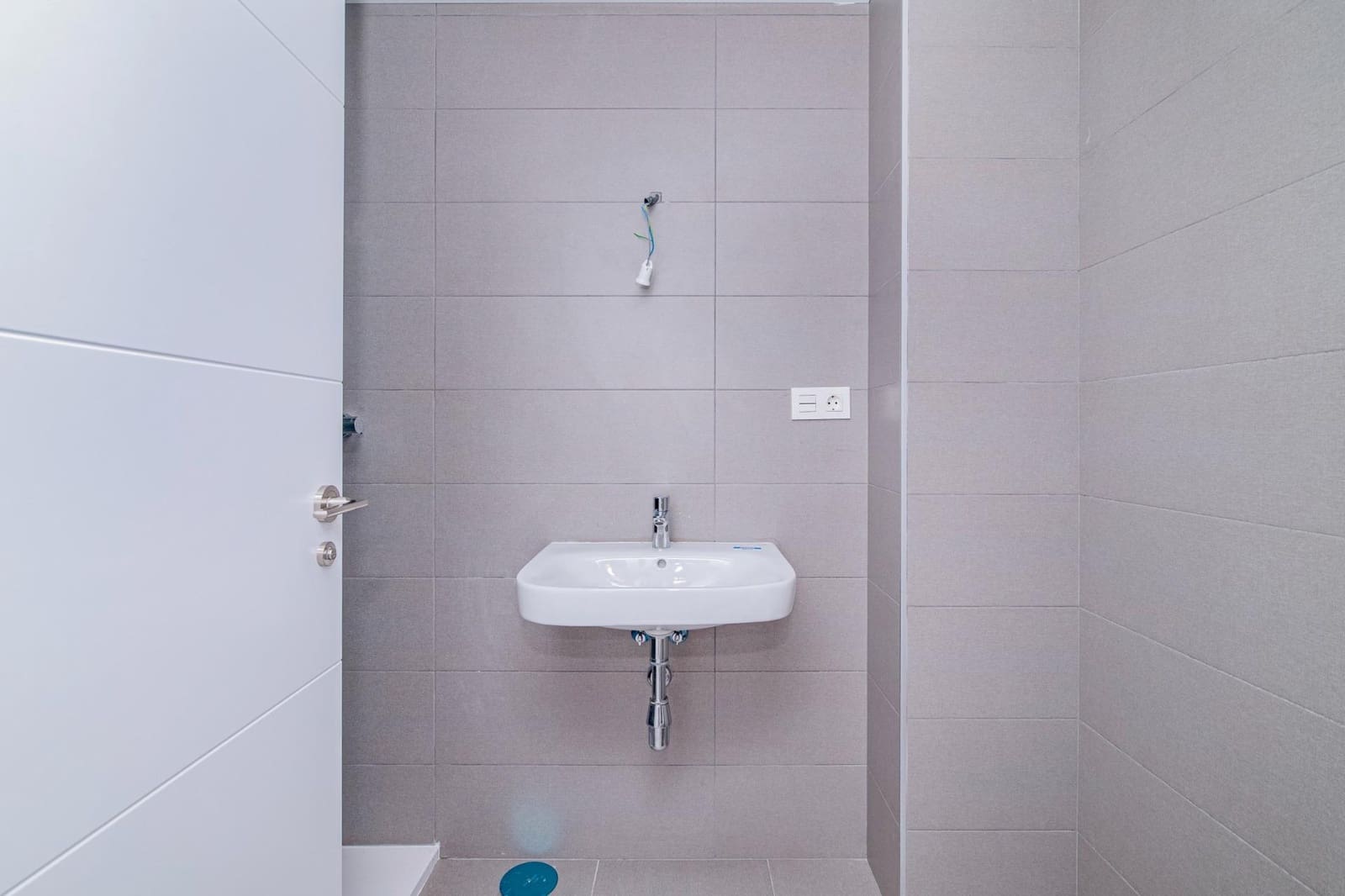 4 sypialnia Mieszkanie na sprzedaż w Miasto Grenada z basenem garażem - 395 000 € (Ref: 9611512)