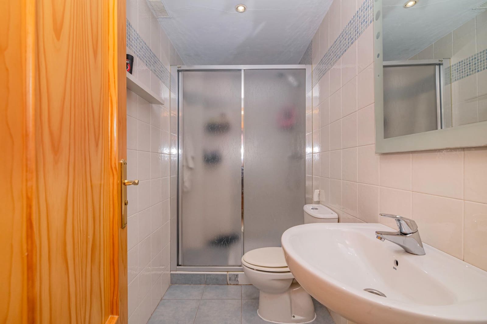 2 soverom Leilighet til salgs i Atarfe med garasje - € 145 000 (Ref: 9615443)