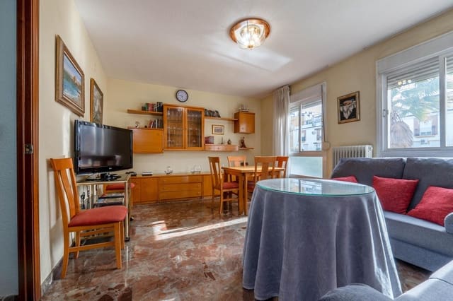 Adosado de 3 habitaciones en Granada ciudad en venta con piscina garaje - 282.000 € (Ref: 9625540)