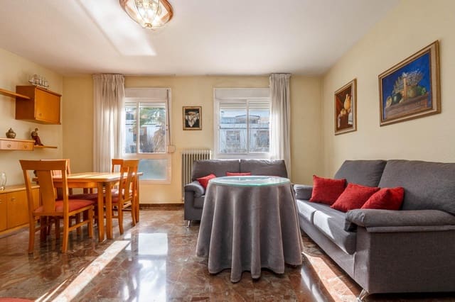 Adosado de 3 habitaciones en Granada ciudad en venta con piscina garaje - 282.000 € (Ref: 9625540)