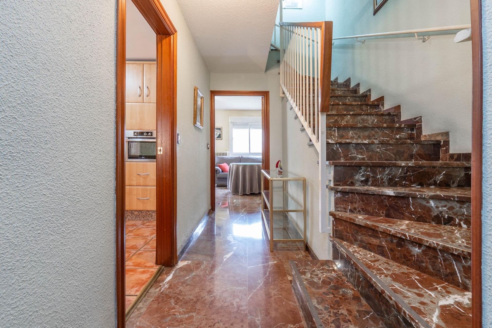 Adosado de 3 habitaciones en Granada ciudad en venta con piscina garaje - 282.000 € (Ref: 9625540)