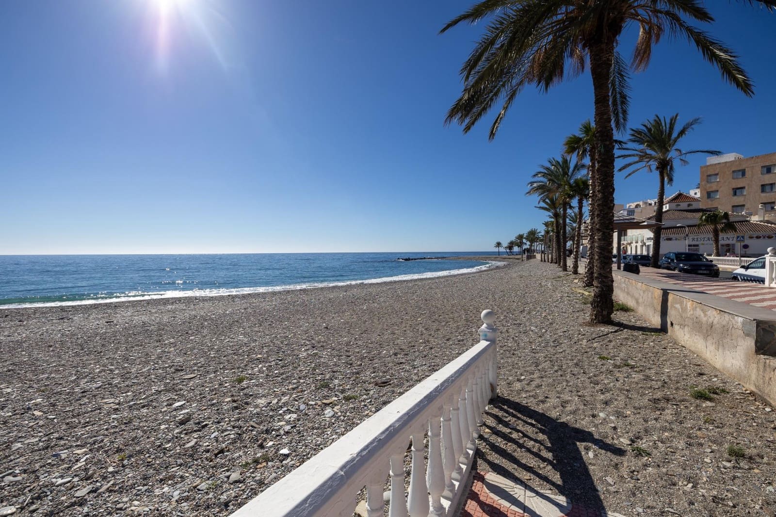 3 bedroom Flat for sale in Castell de Ferro - € 170,000 (Ref: 9625544)