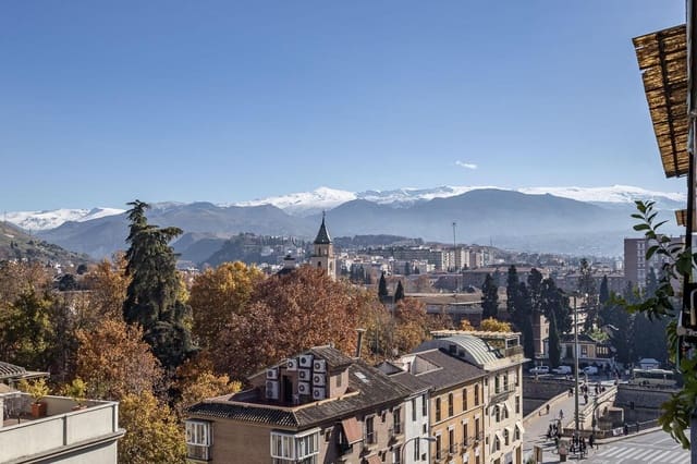 Piso de 3 habitaciones en Centro, Granada ciudad en venta - 420.000 € (Ref: 9625547)