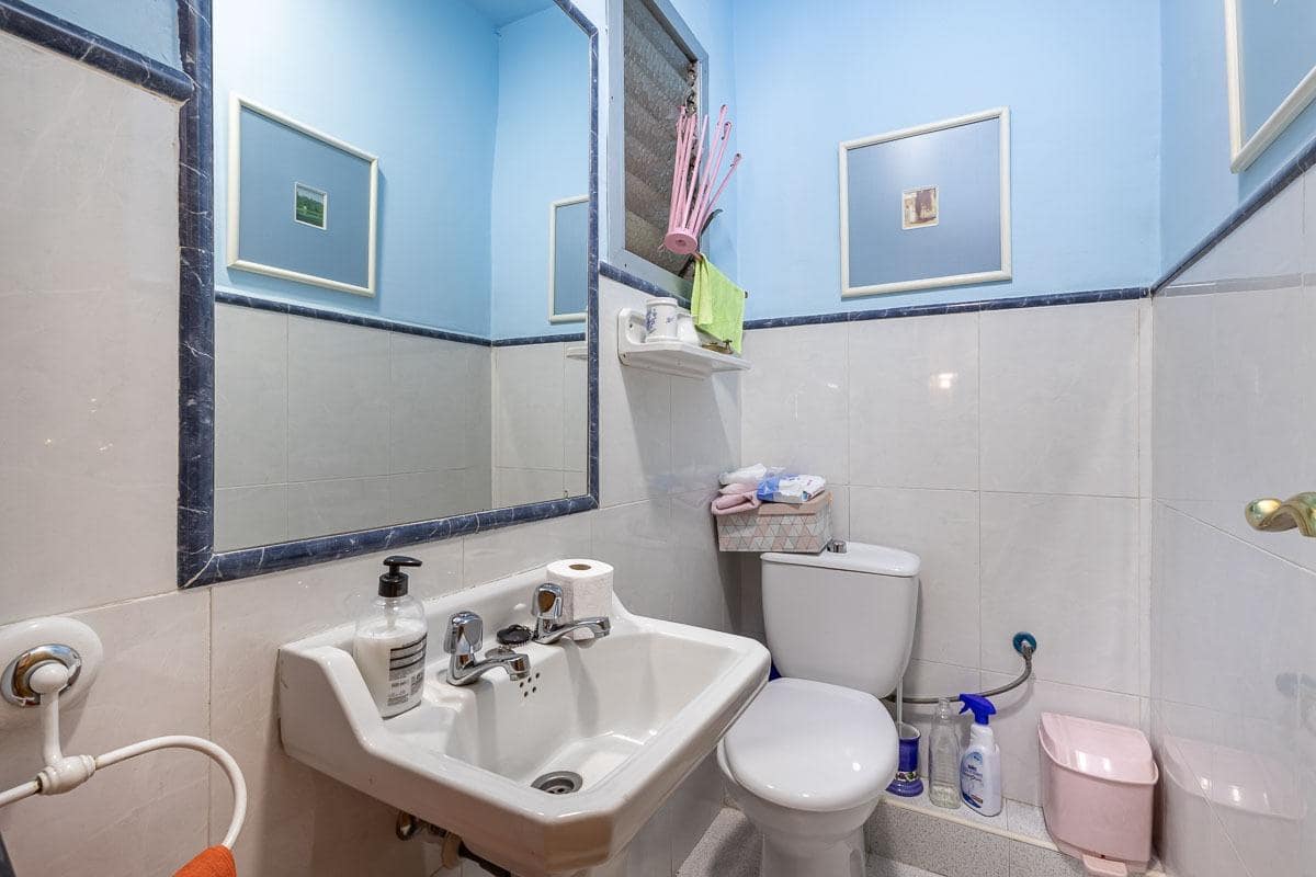 Piso de 3 habitaciones en Granada ciudad en venta - 420.000 € (Ref: 9625547)