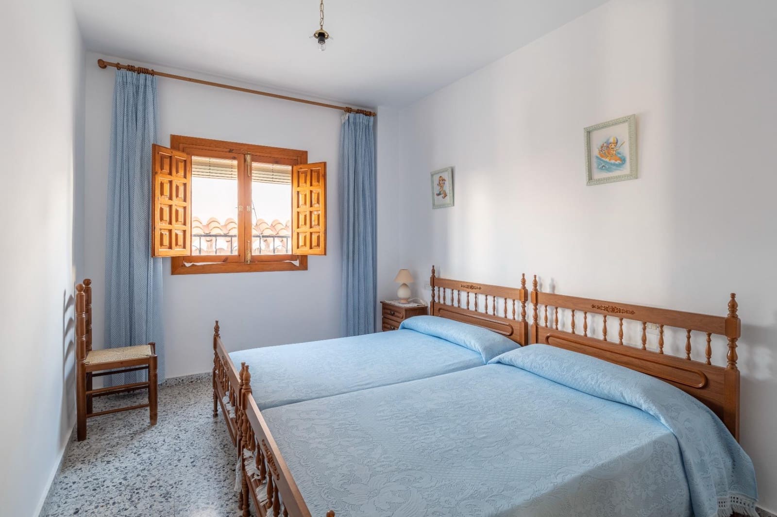 8 soveværelse Byhus til salg i Salobrena - € 235.000 (Ref: 9625548)