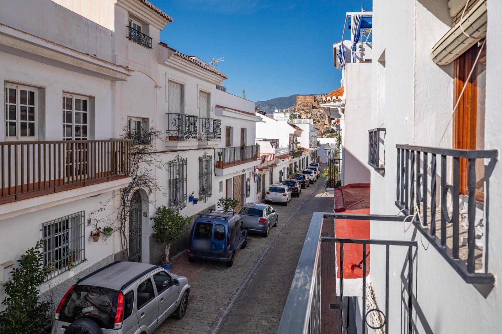 8 soveværelse Byhus til salg i Salobrena - € 235.000 (Ref: 9625548)