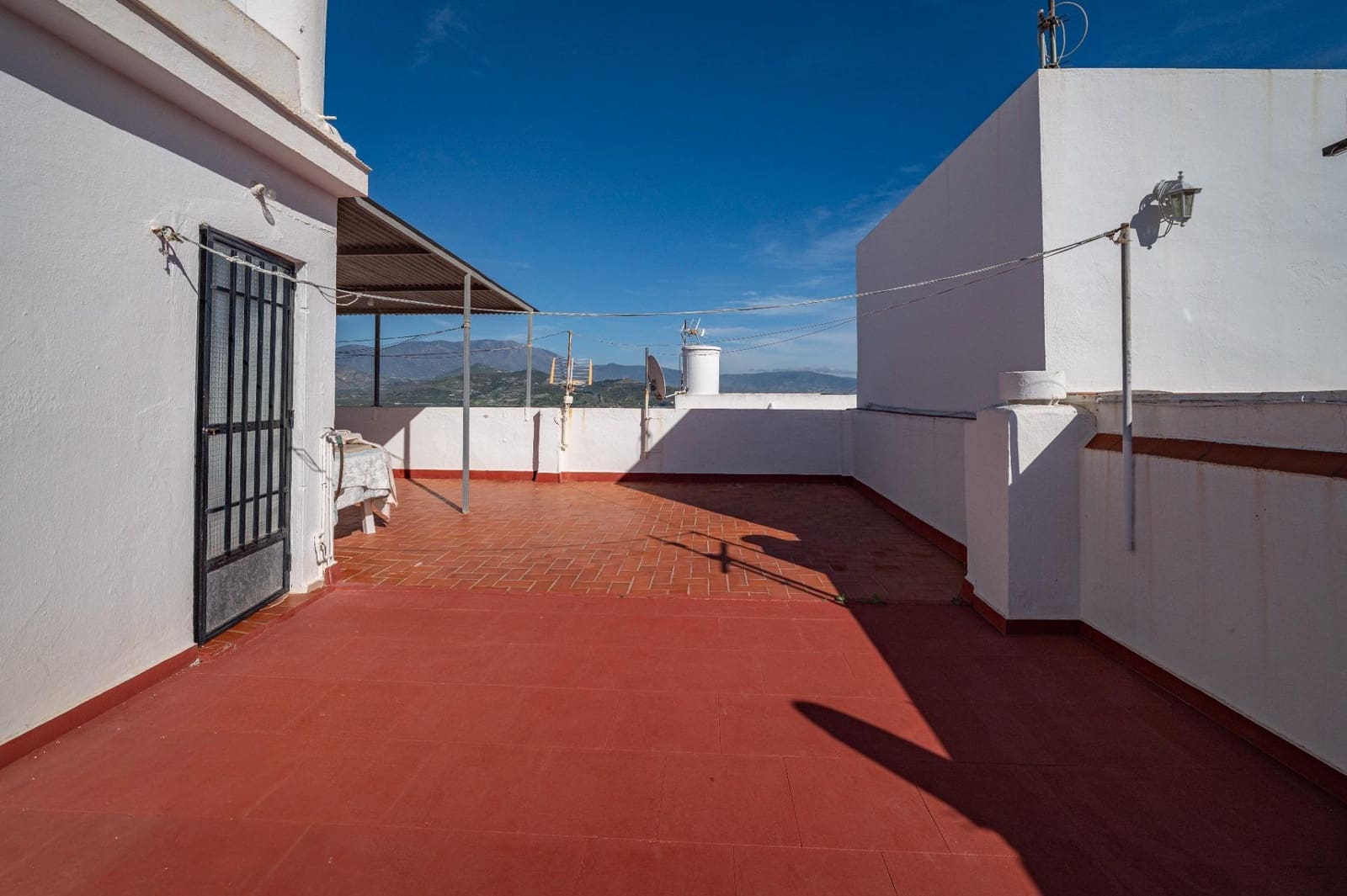 8 soveværelse Byhus til salg i Salobrena - € 235.000 (Ref: 9625548)