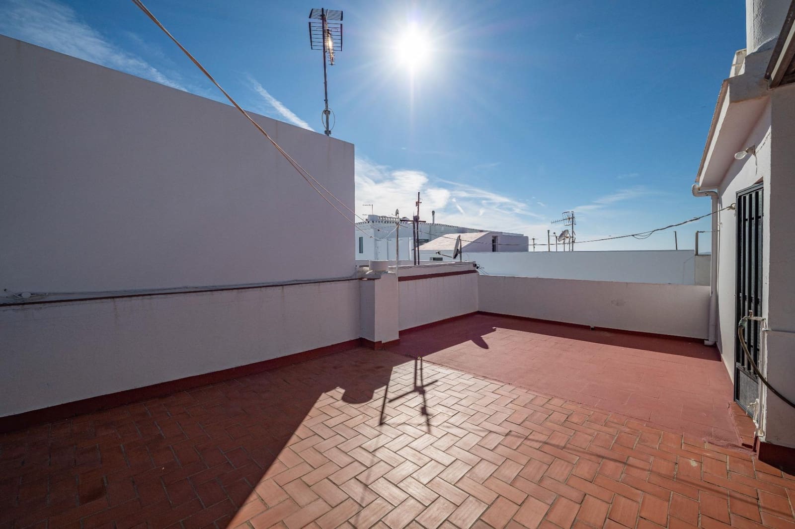 8 soveværelse Byhus til salg i Salobrena - € 235.000 (Ref: 9625548)