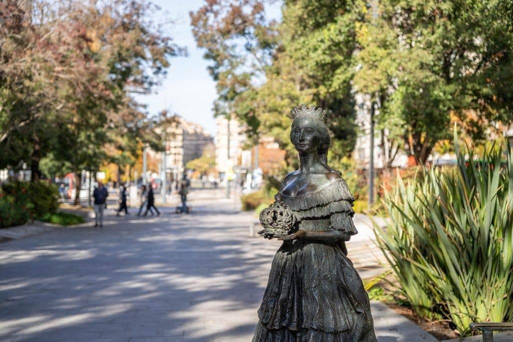 Ático de 4 habitaciones en Granada ciudad en venta - 439.000 € (Ref: 9627469)