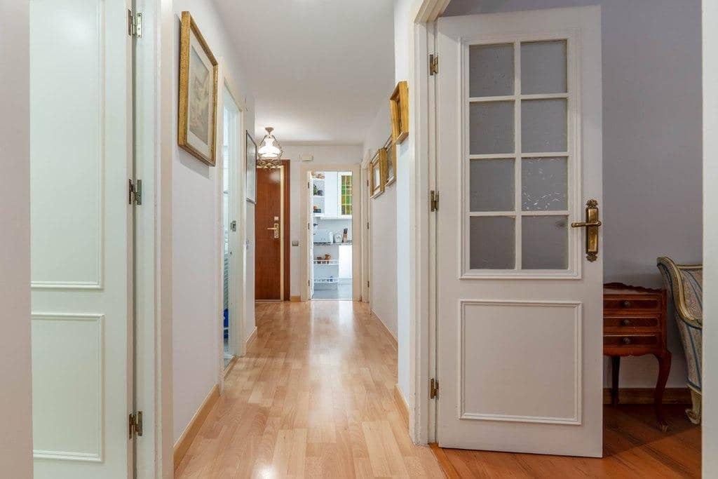 4 bedroom Penthouse for sale in Granada city - € 439,000 (Ref: 9627469)