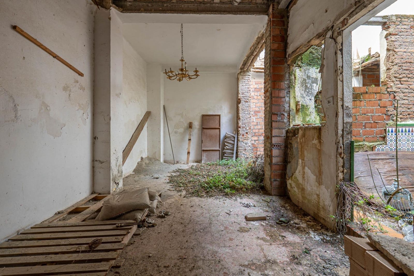 2 slaapkamer Rijtjeshuis te koop in Granada stad - € 210.000 (Ref: 9627470)