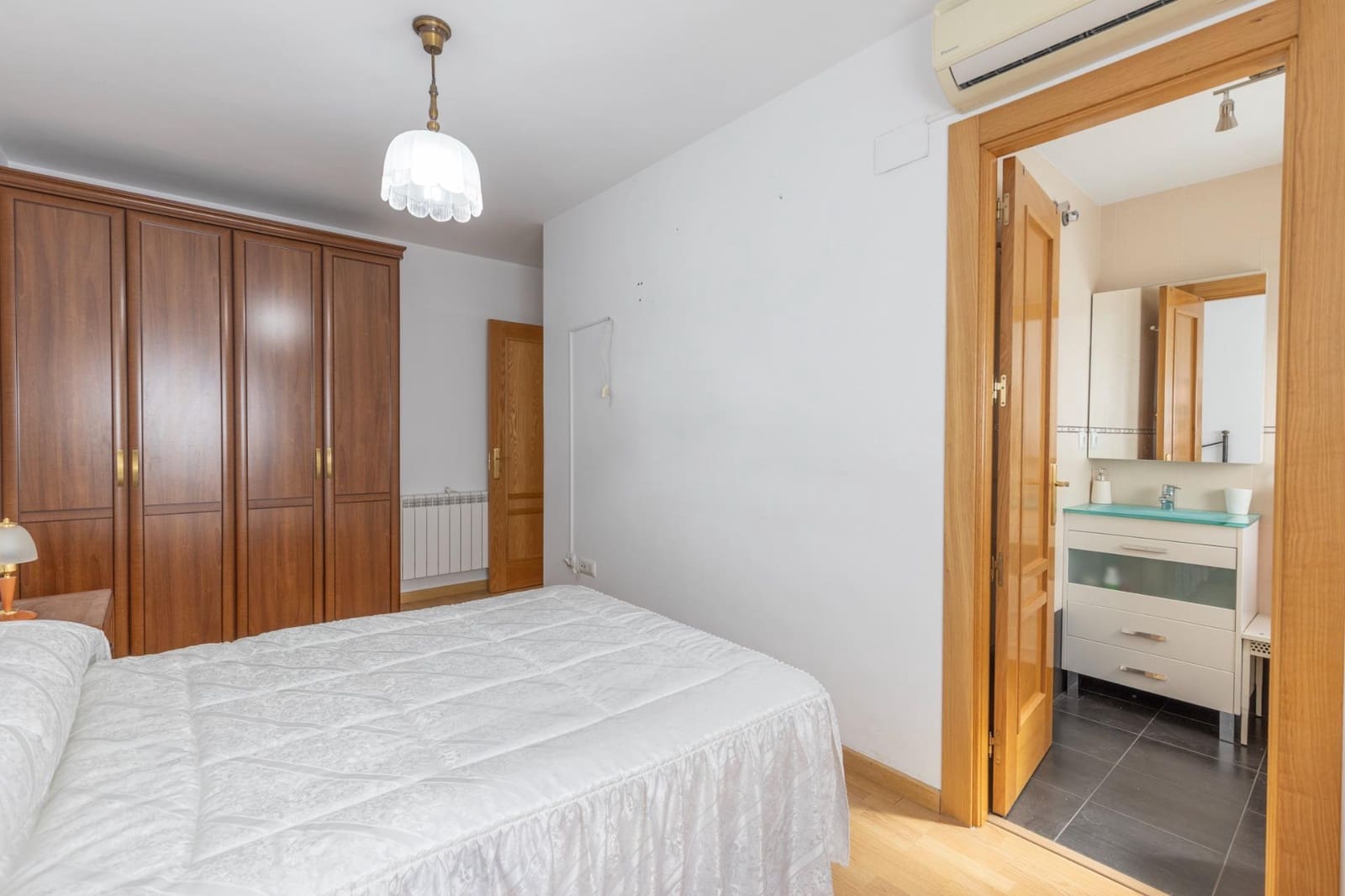2 camera da letto Appartamento in vendita in La Zubia con piscina - 160.000 € (Rif: 9627472)