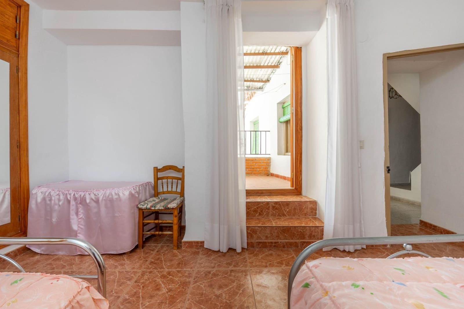 5 soverom Finca/Herregård til salgs i Albunuelas - € 82 000 (Ref: 9634230)