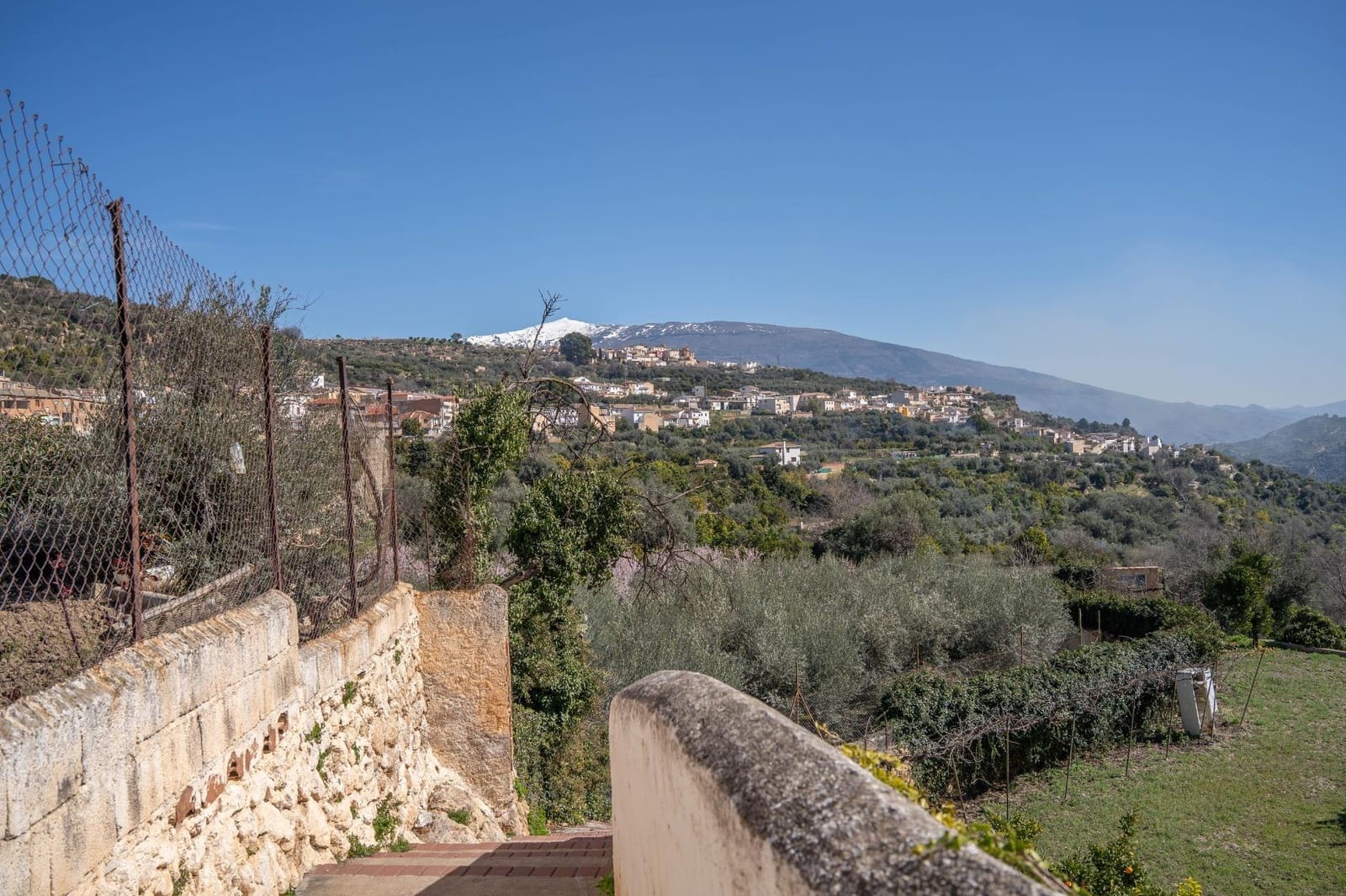 5 soverom Finca/Herregård til salgs i Albunuelas - € 82 000 (Ref: 9634230)