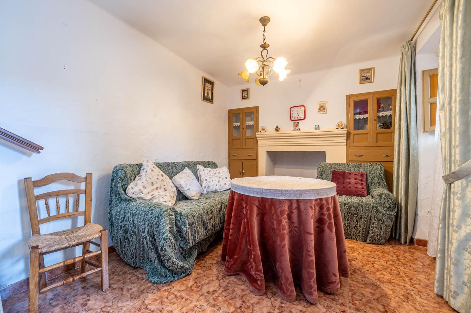 5 soverom Finca/Herregård til salgs i Albunuelas - € 82 000 (Ref: 9634230)