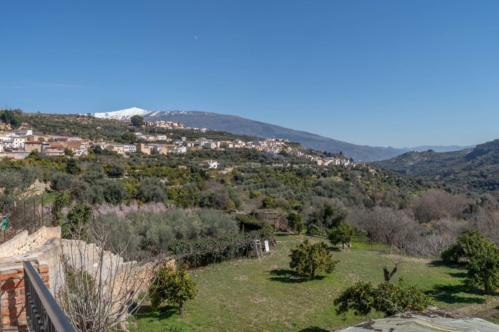 5 soverom Finca/Herregård til salgs i Albunuelas - € 82 000 (Ref: 9634230)