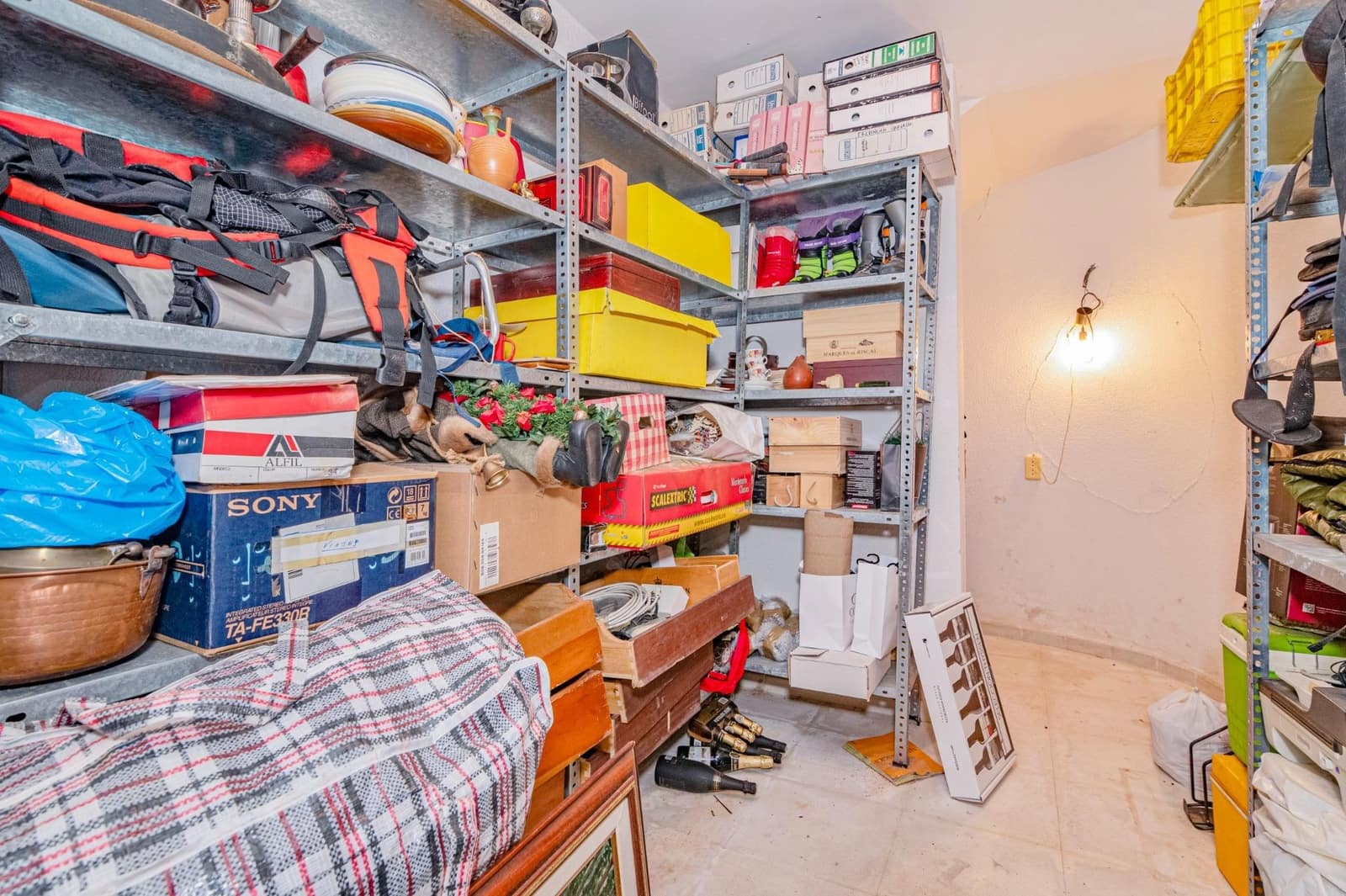 Chalet de 6 habitaciones en Gójar en venta con garaje - 480.000 € (Ref: 9644992)