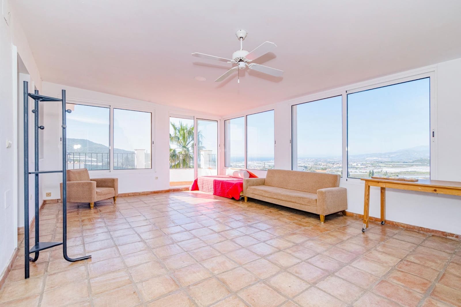 4 slaapkamer Villa te koop in Motril met zwembad garage - € 485.000 (Ref: 9644993)