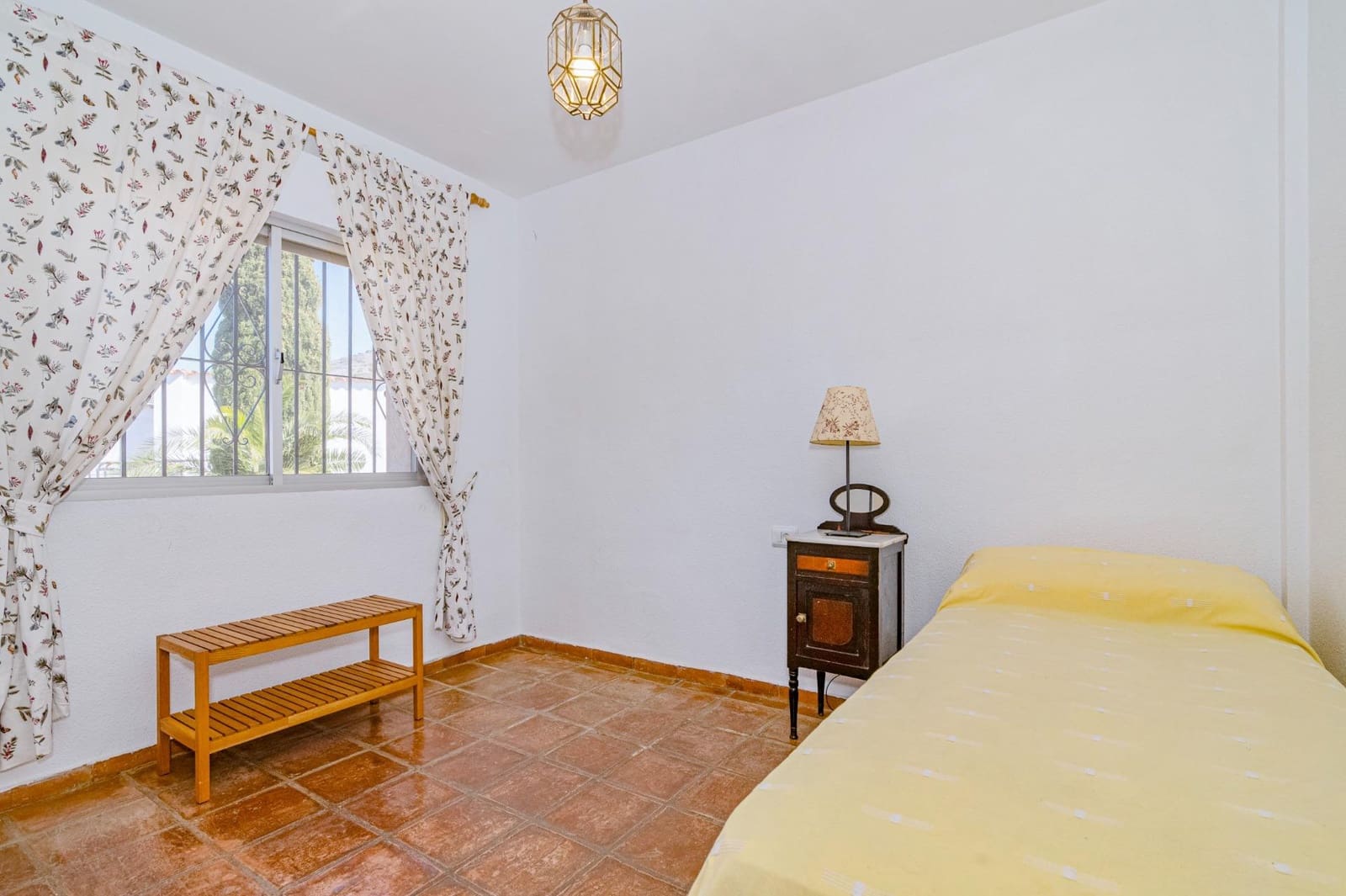 4 slaapkamer Villa te koop in Motril met zwembad garage - € 485.000 (Ref: 9644993)