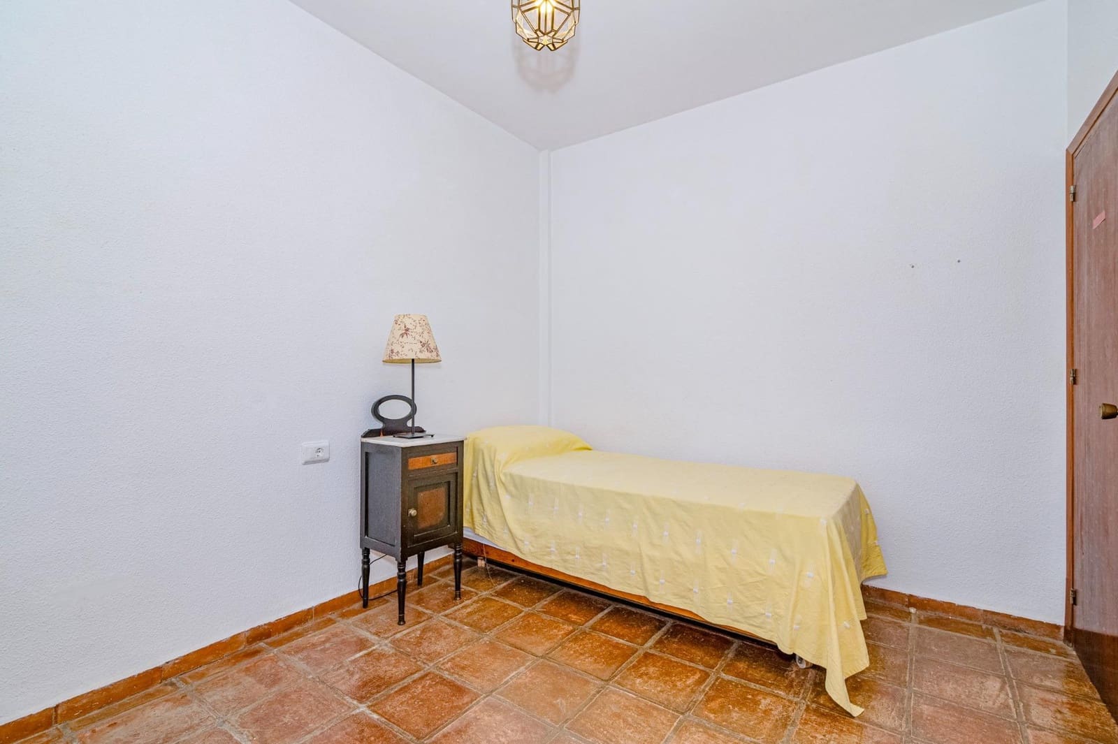 4 slaapkamer Villa te koop in Motril met zwembad garage - € 485.000 (Ref: 9644993)