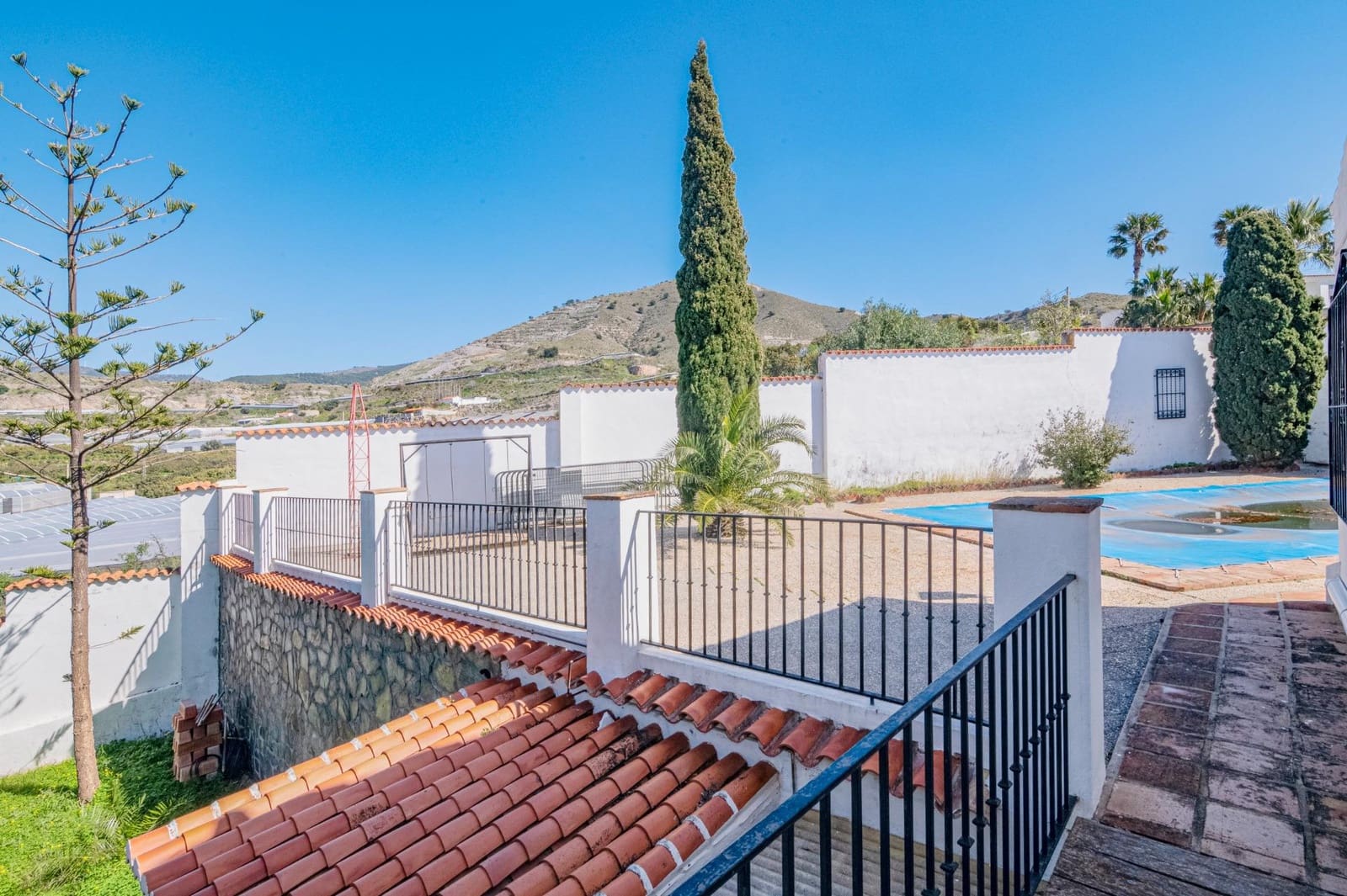 4 slaapkamer Villa te koop in Motril met zwembad garage - € 485.000 (Ref: 9644993)