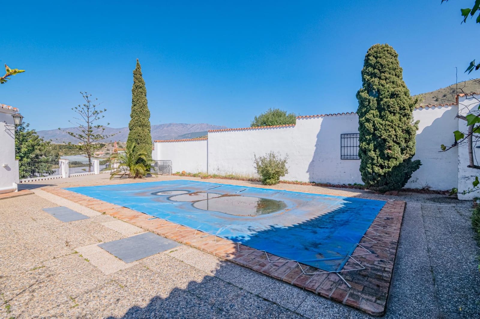 4 slaapkamer Villa te koop in Motril met zwembad garage - € 485.000 (Ref: 9644993)