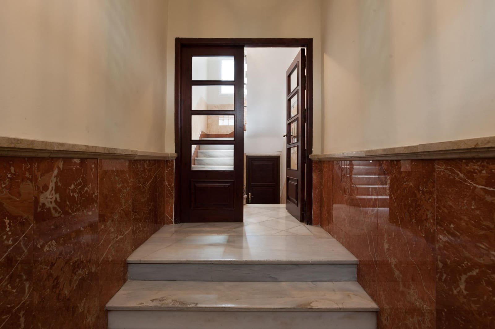 15 quarto Apartamento para venda em Granada cidade - 1 175 000 € (Ref: 9648089)