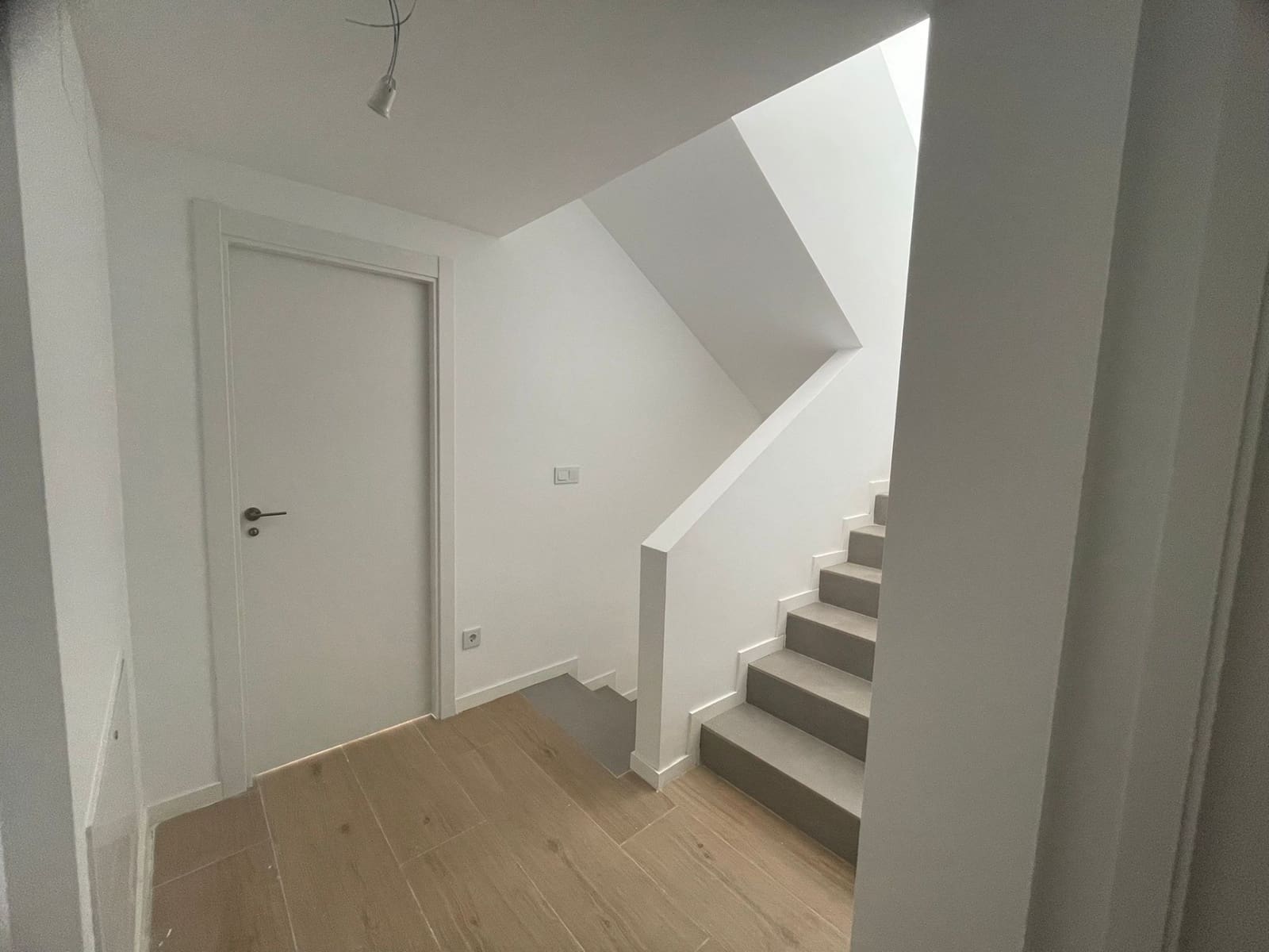 5 sypialnia Willa na sprzedaż w Alhendin z basenem garażem - 450 000 € (Ref: 9651929)