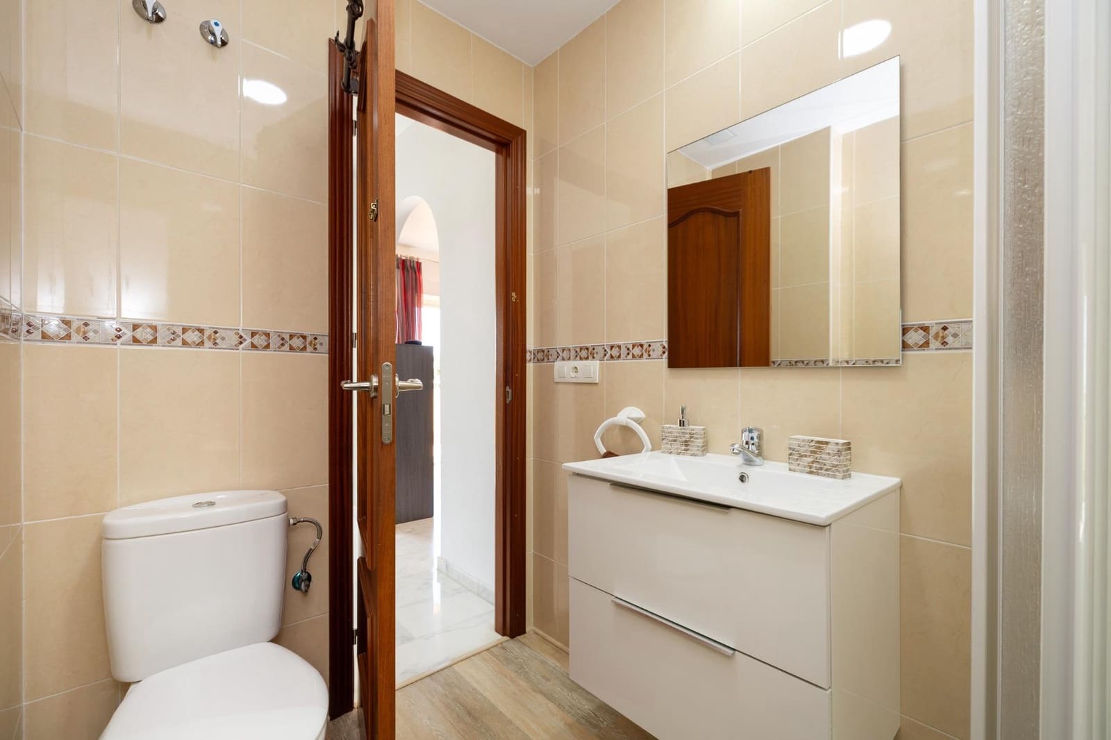 3 chambre Appartement à vendre à Calahonda avec garage - 198 000 € (Ref: 9651930)