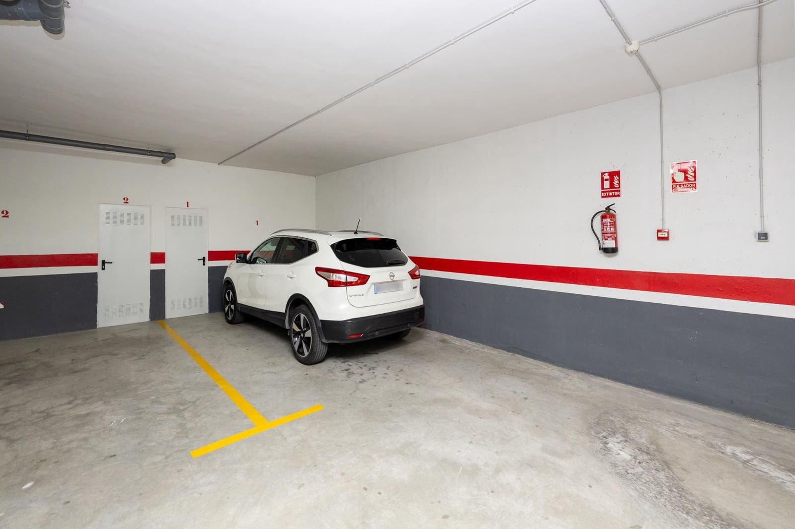 3 chambre Appartement à vendre à Calahonda avec garage - 198 000 € (Ref: 9651930)