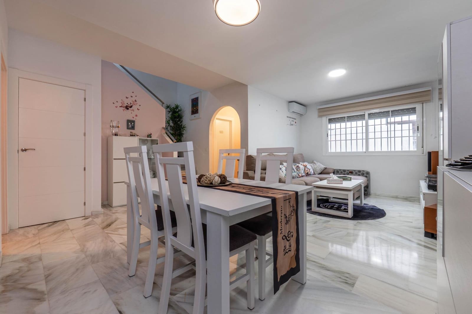 3 sovrum Semi-fristående Villa till salu i Gojar - 269 500 € (Ref: 9651931)