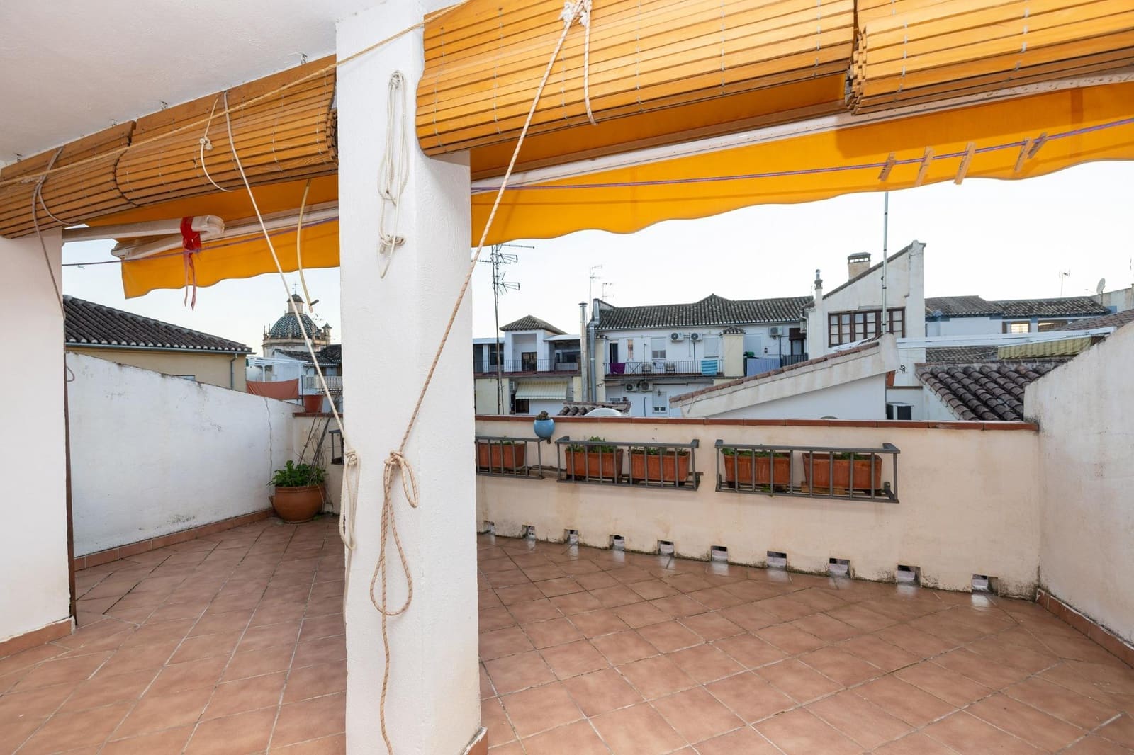 2 sovrum Hus till salu i Granada stad - 249 000 € (Ref: 9651932)