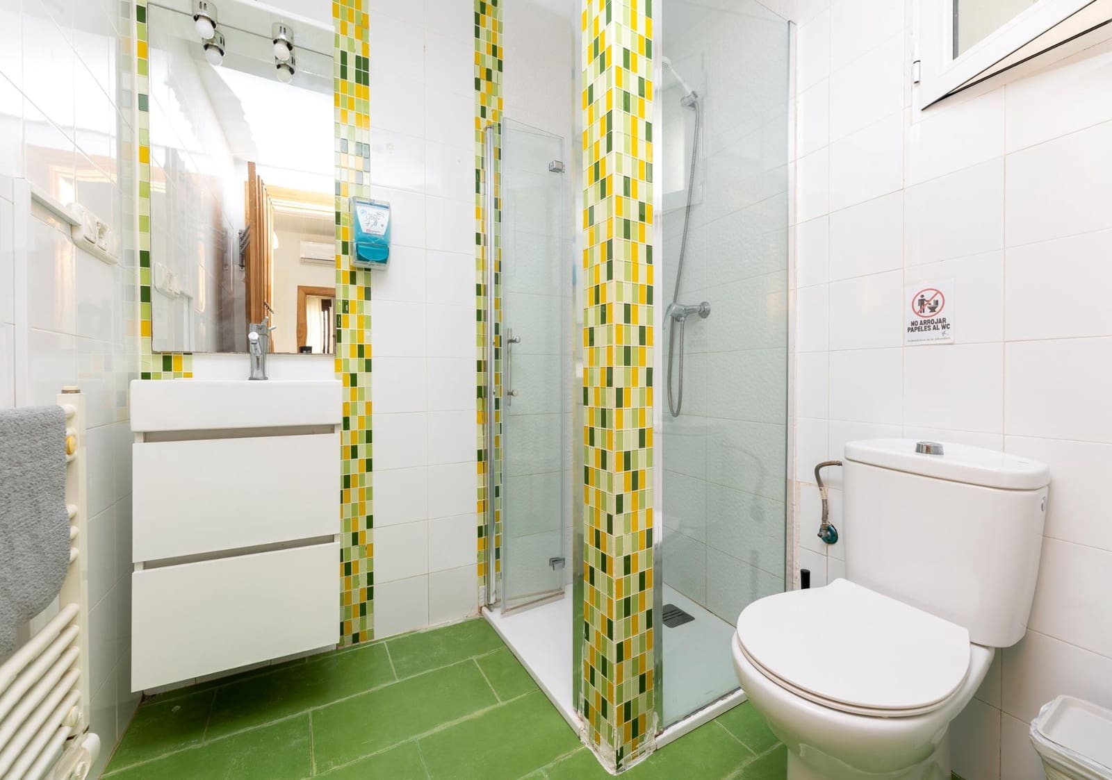 10 sypialnia Hotel na sprzedaż w Miasto Grenada - 1 900 000 € (Ref: 9656070)