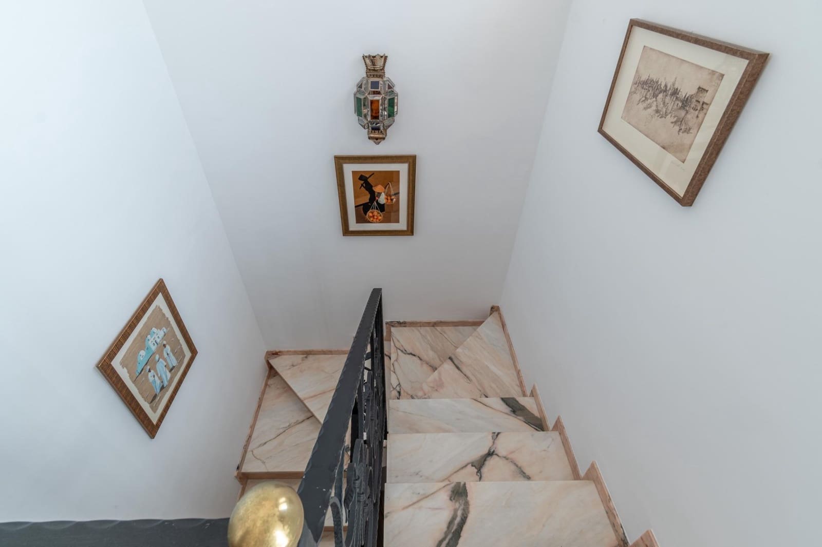 5 soverom Kjedet enebolig til salgs i Granada by med svømmebasseng garasje - € 410 000 (Ref: 9659412)