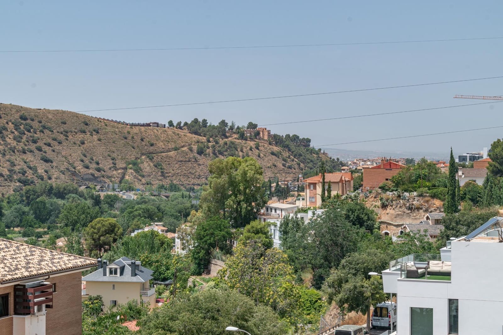 5 soverom Kjedet enebolig til salgs i Granada by med svømmebasseng garasje - € 410 000 (Ref: 9659412)