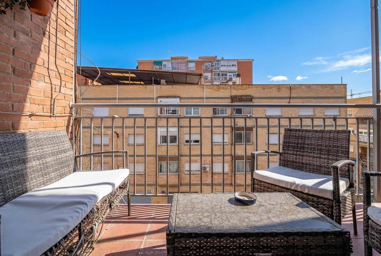 3 sypialnia Mieszkanie na sprzedaż w Miasto Grenada - 238 000 € (Ref: 9666468)