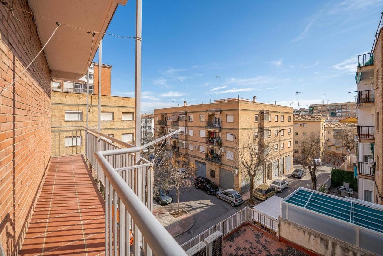 3 sypialnia Mieszkanie na sprzedaż w Miasto Grenada - 238 000 € (Ref: 9666468)